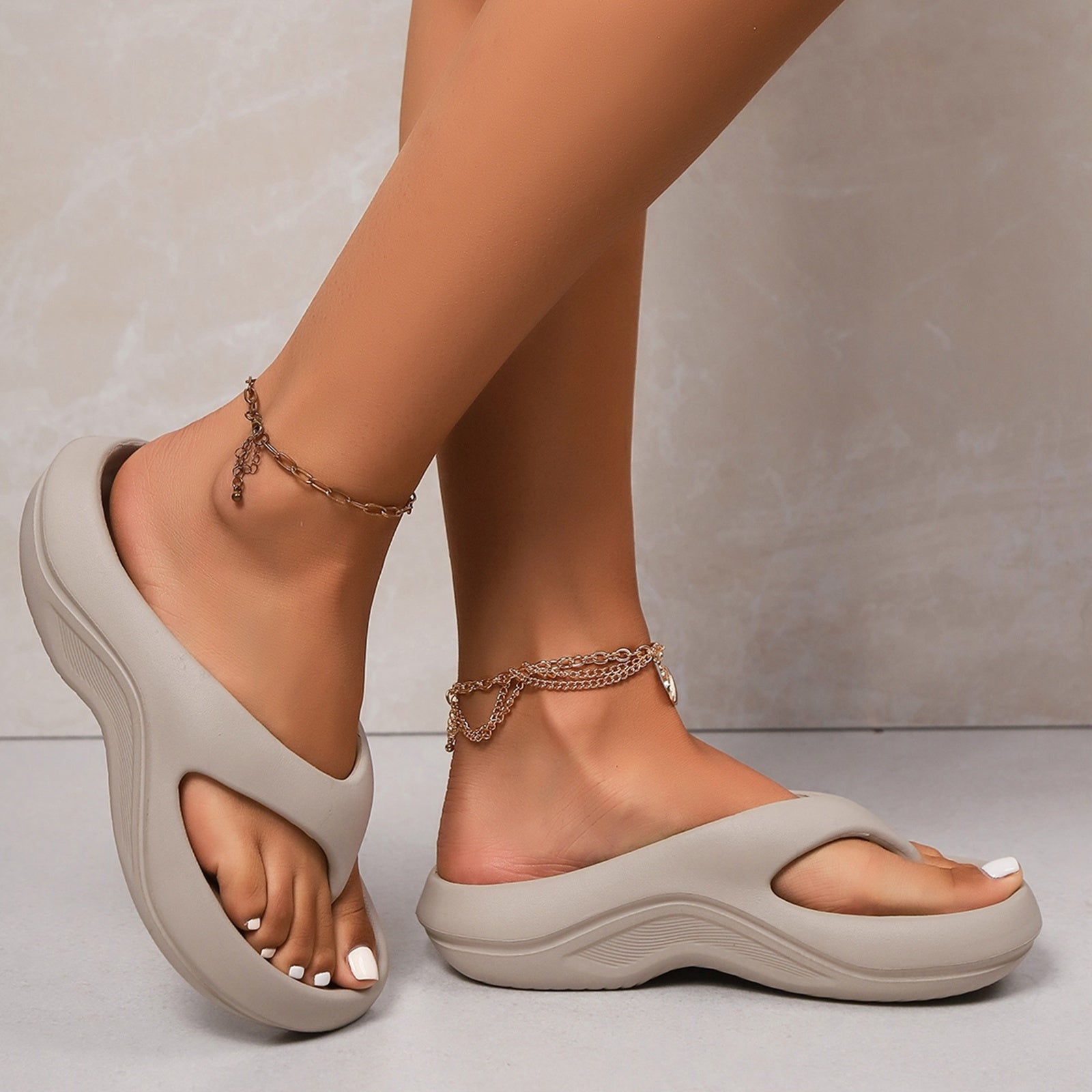 Ligne™ | Tongs simples et décontractées