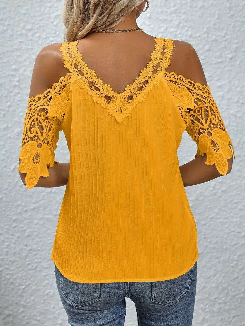Ligne™ | Blouse avec dentelle contrastante