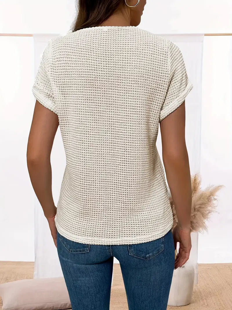 Ligne™ | T-shirt avec détails en dentelle