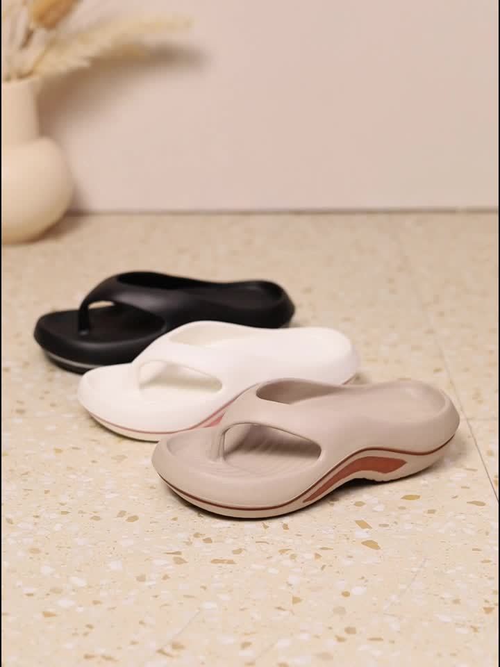 Ligne™ | Tongs simples et décontractées