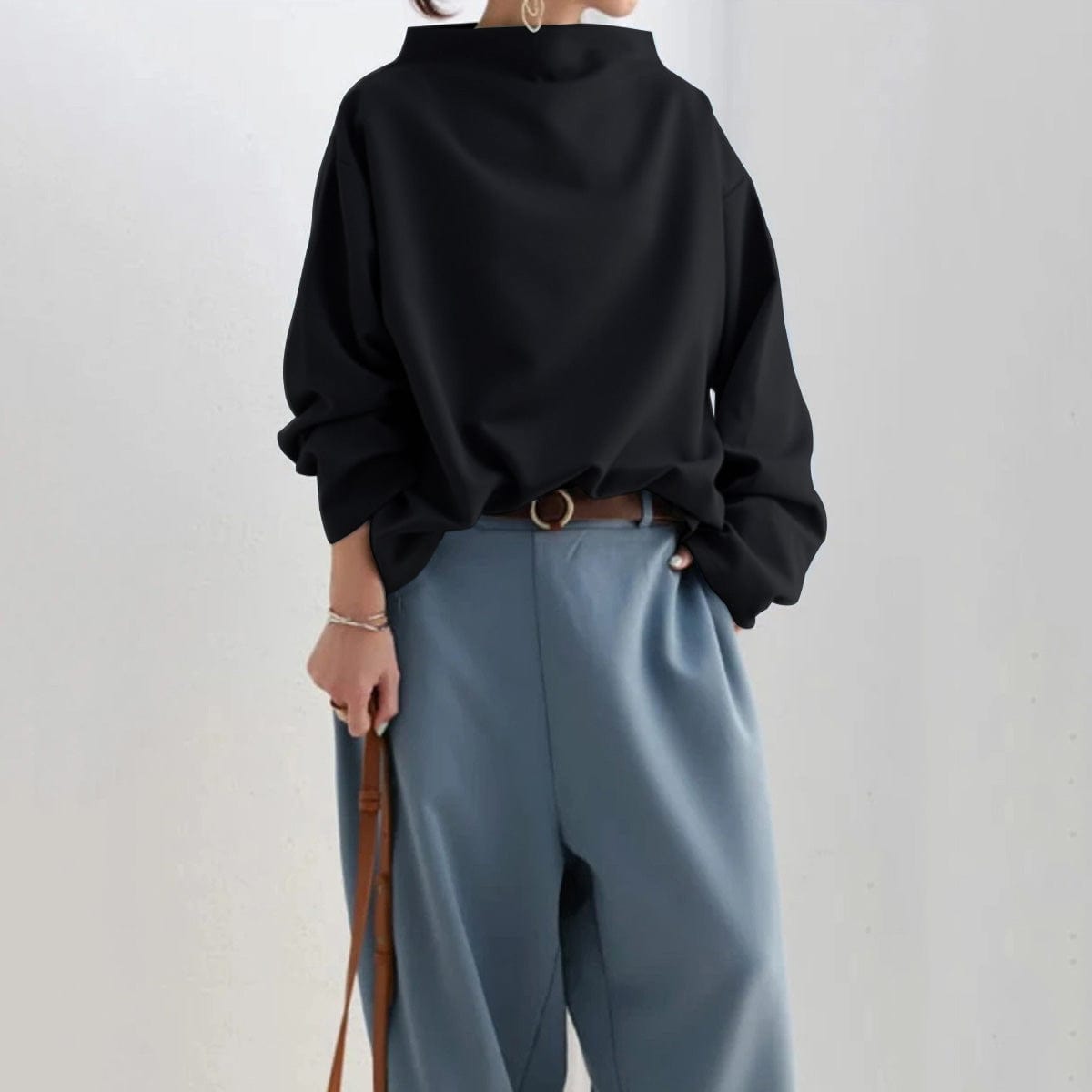 Ligne™ | Pull chic à col montant