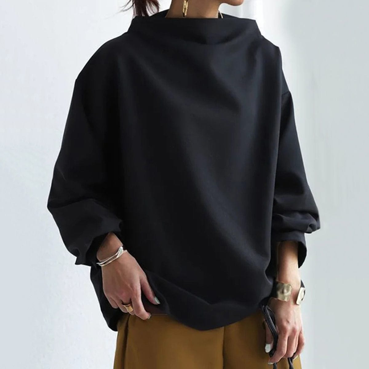Ligne™ | Pull chic à col montant