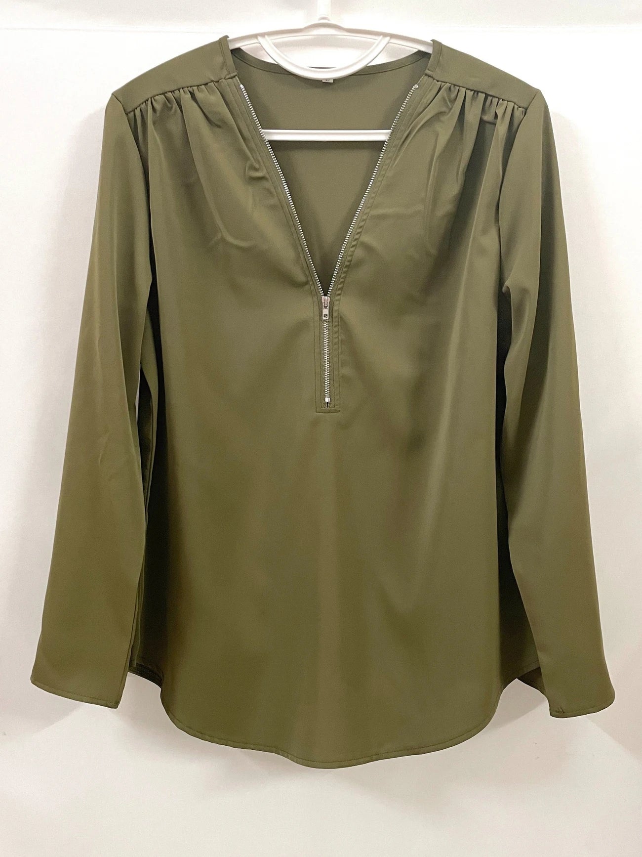 Ligne™ | Blouse à demi-zip décontractée