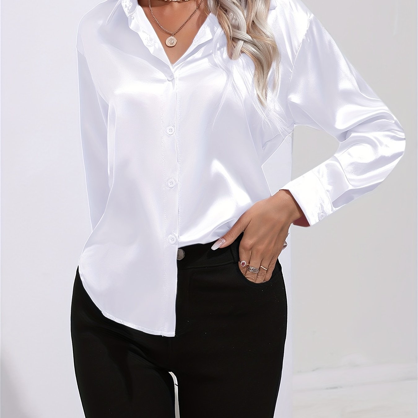Ligne™ | Chemisier en satin polyester