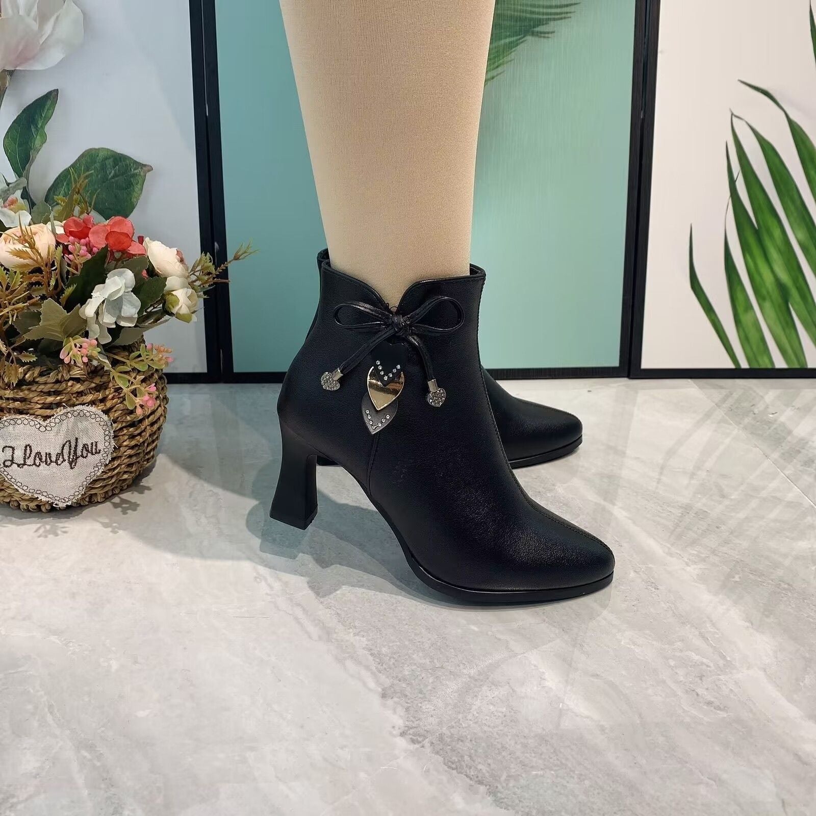 Ligne™ | Bottines pointues nœud