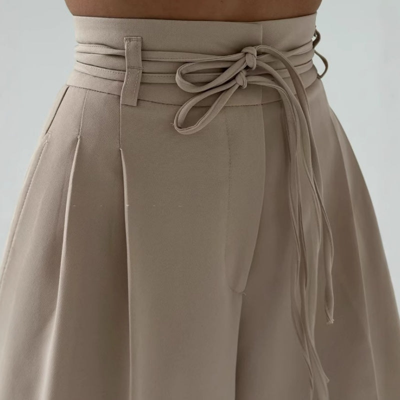 Ligne™ | Pantalon femme droit, taille haute