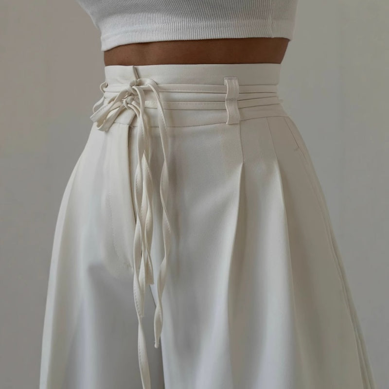 Ligne™ | Pantalon femme droit, taille haute