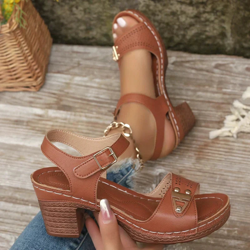 Ligne™ | Sandales à talons