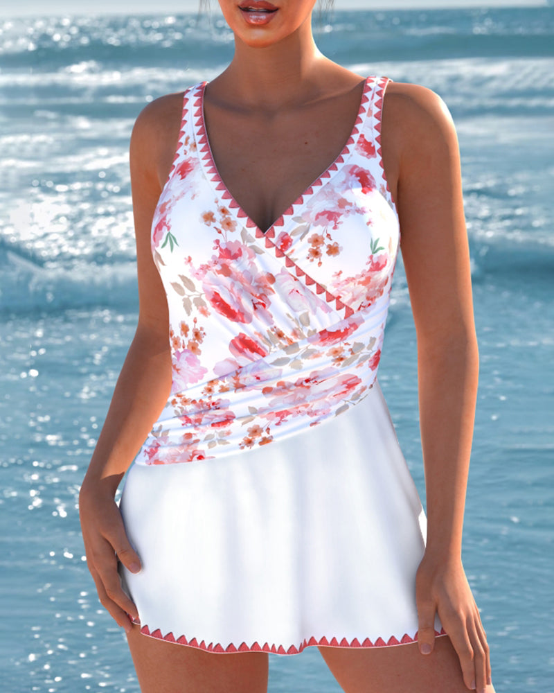 Maillot de bain avec jupe et dos nu