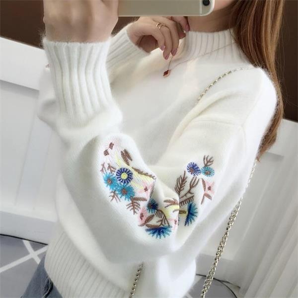 Ligne™ | Pull cachemire brodé