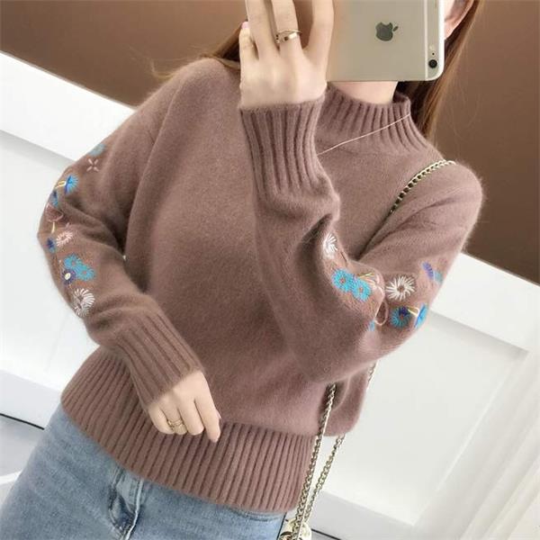 Ligne™ | Pull cachemire brodé