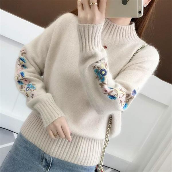 Ligne™ | Pull cachemire brodé