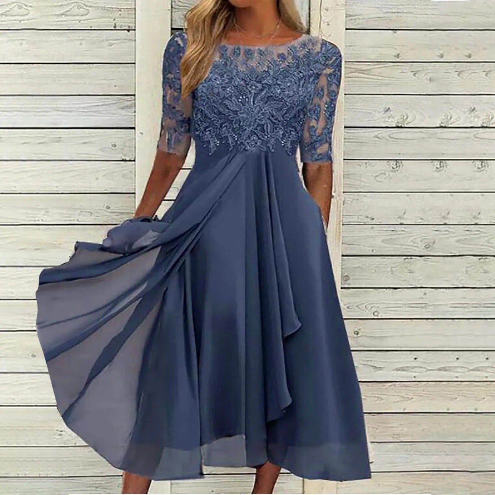 Ligne™ |  Robe artisanale élégante en dentelle