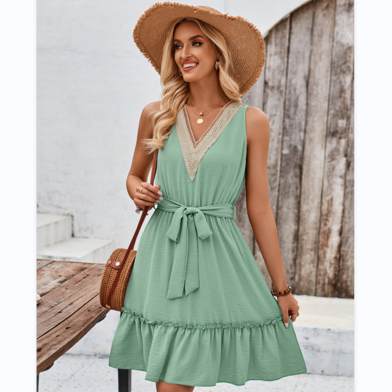 Ligne™ | Robe sans manches col V