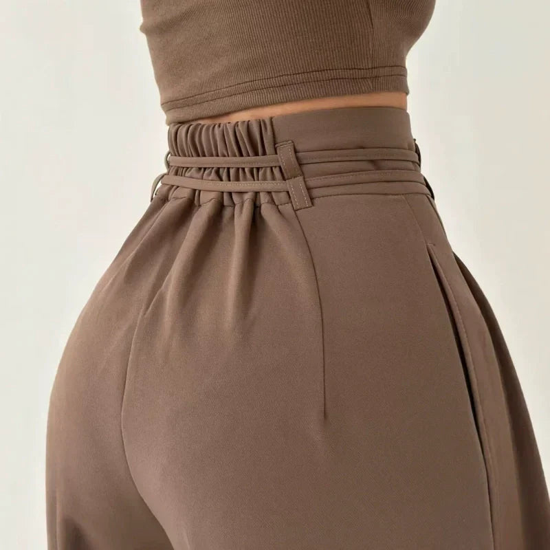 Ligne™ | Pantalon femme droit, taille haute
